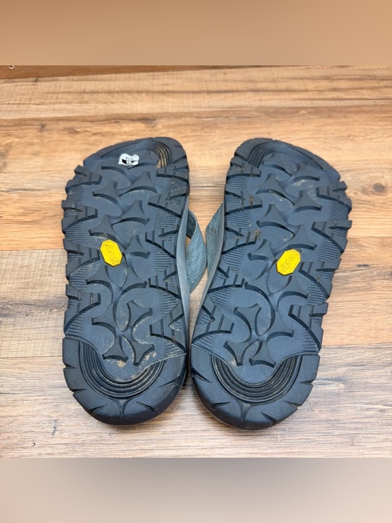 Merrell size 9 Vibram Gray Blue Flip Flop Sandals main image 4